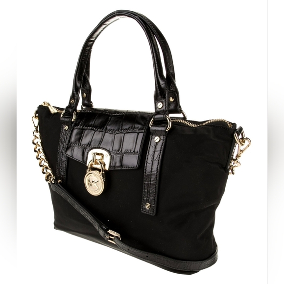 Michael Kors Black Shoulder Bag & Gold Accents NWT - Picture 3 of 9